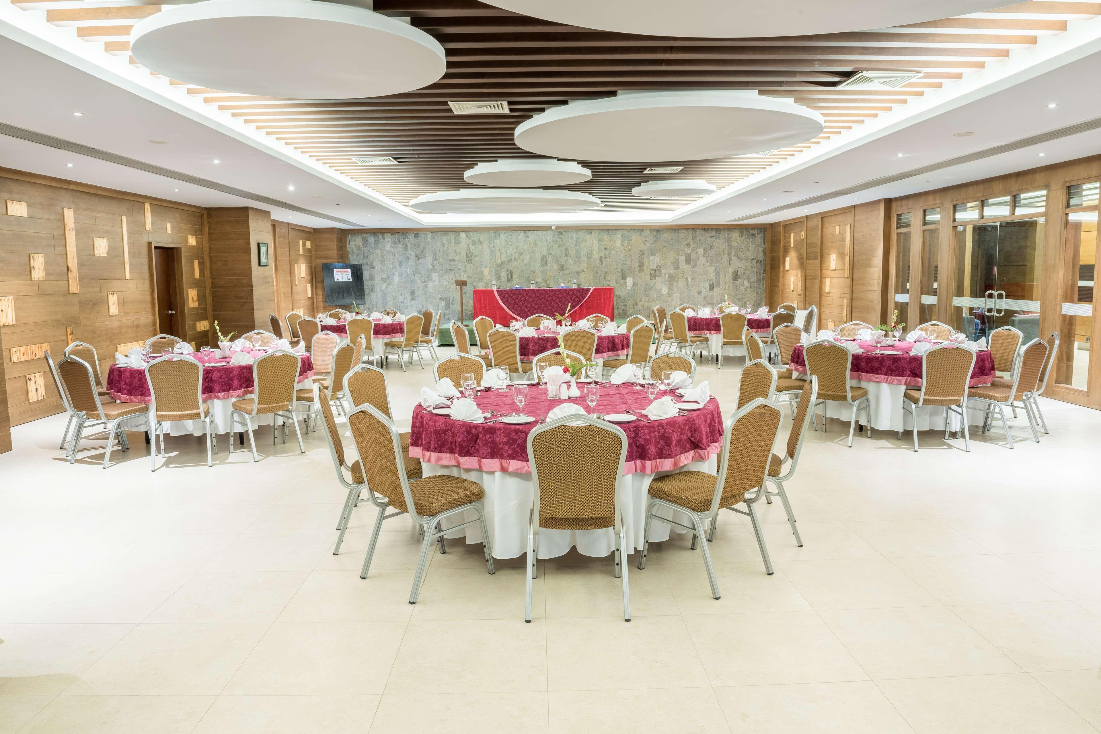Best Western Heritage Cox's Bazar Εξωτερικό φωτογραφία